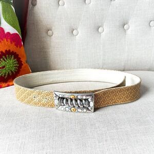Vintage Fahrenheit Leather Beige Silver Belt Large Buckle Rich Auntie Size M